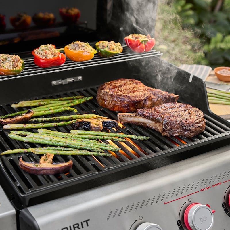 Weber Spirit E-425 Gasolgrill svart 4 brännare